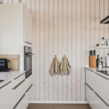 3 Bedroom Beautiful In Σπίτι διακοπών