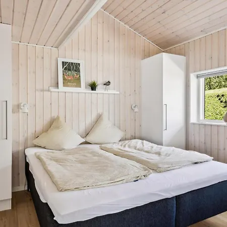 Σπίτι διακοπών 3 Bedroom Beautiful In *