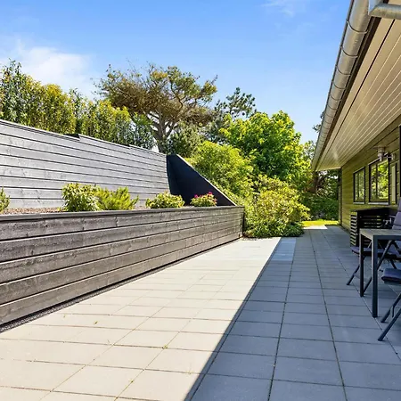 3 Bedroom Beautiful In *