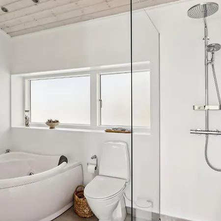 3 Bedroom Beautiful In *