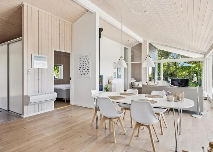 Feriehus 3 Bedroom Beautiful In Ebeltoft