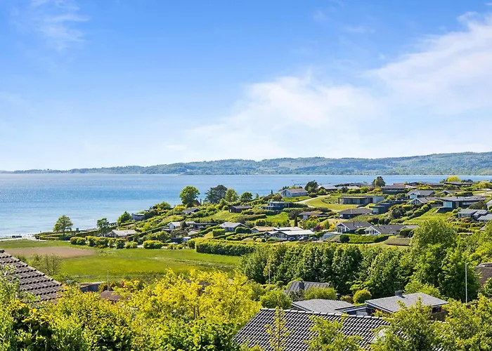 3 Bedroom Beautiful In Ebeltoft