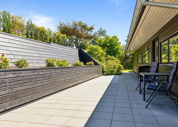 3 Bedroom Beautiful In *