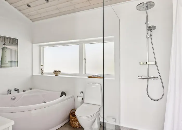 3 Bedroom Beautiful In *